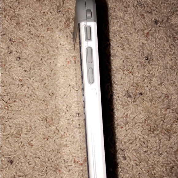 White with clear back iPhone 6 Plus lifeproof case - Picture 2 of 3